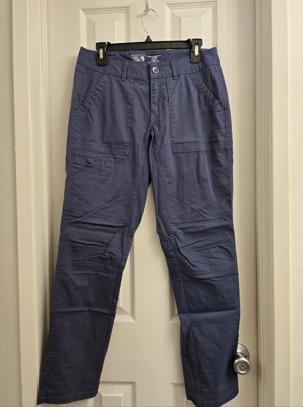 Mountain Hardwear Women's Pants in Navy Blue